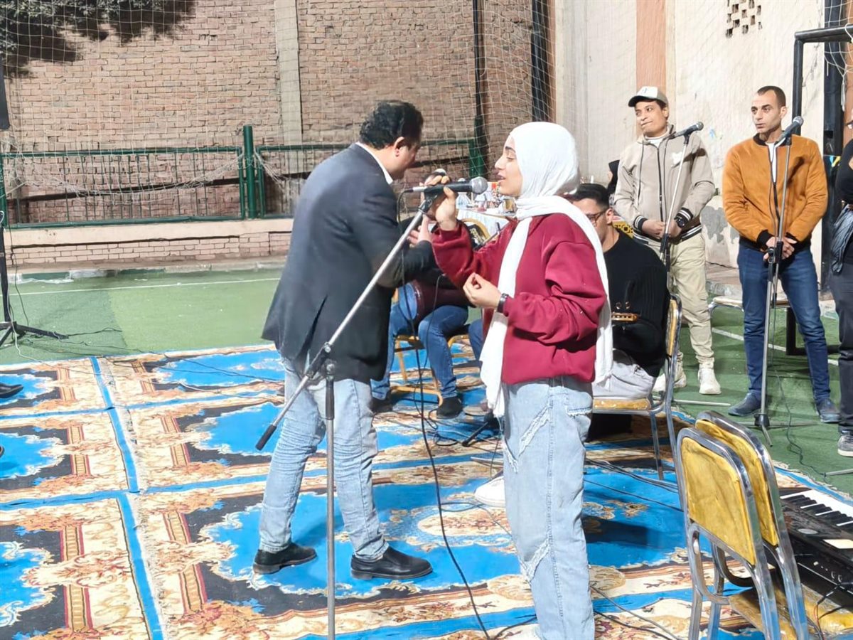 العجميين تختتم قافلتها الثقافية… ثلاثة أيام صنعت مسرحًا للإبداع وملتقى للوعي