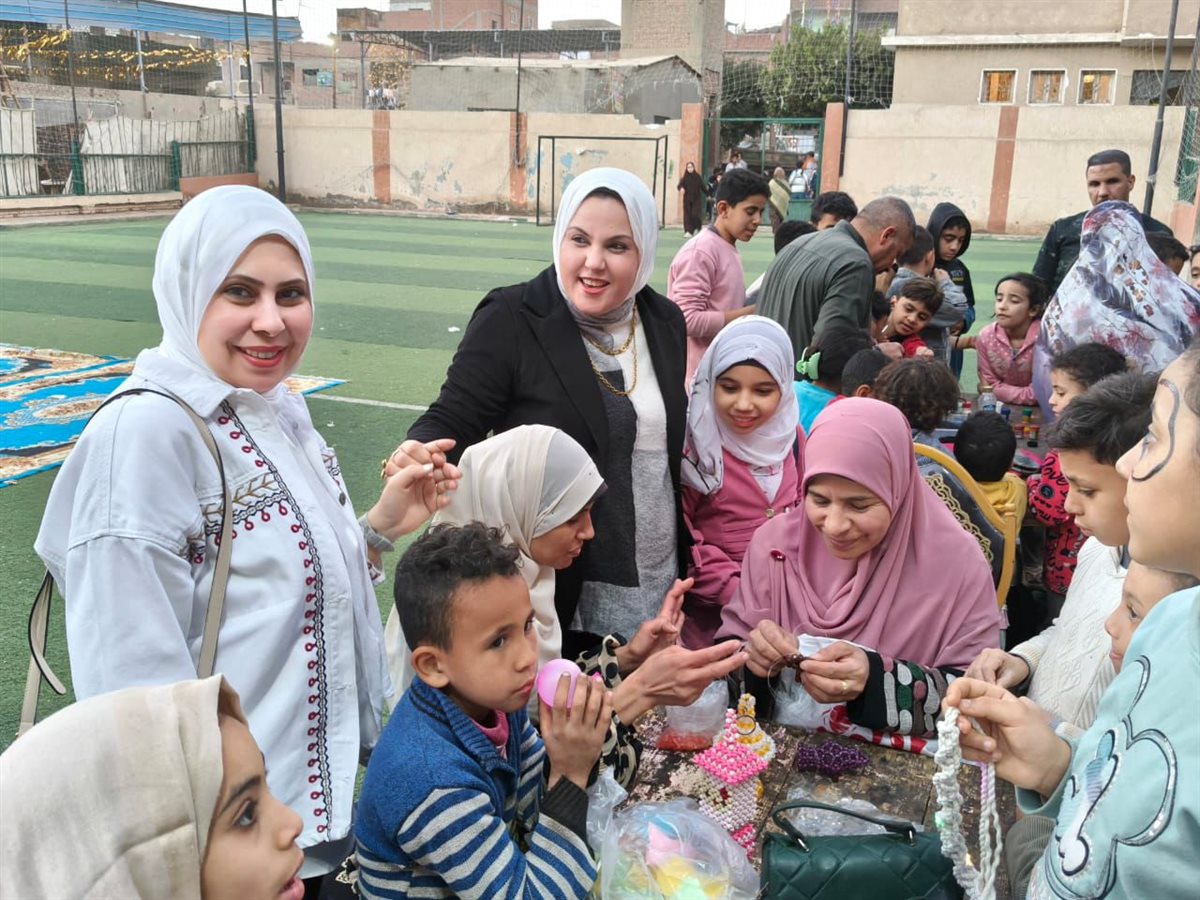 العجميين تختتم قافلتها الثقافية… ثلاثة أيام صنعت مسرحًا للإبداع وملتقى للوعي