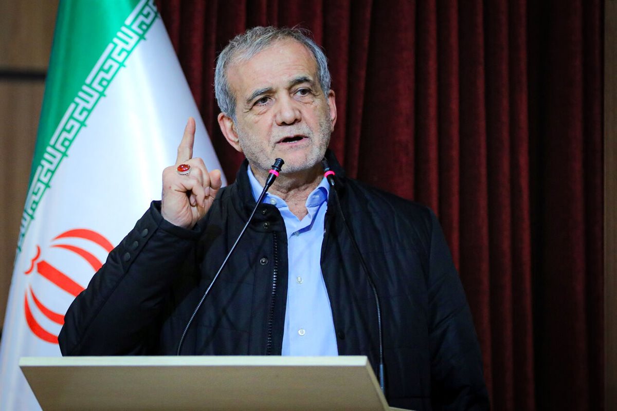 <strong>الرئيس الإيراني</strong>