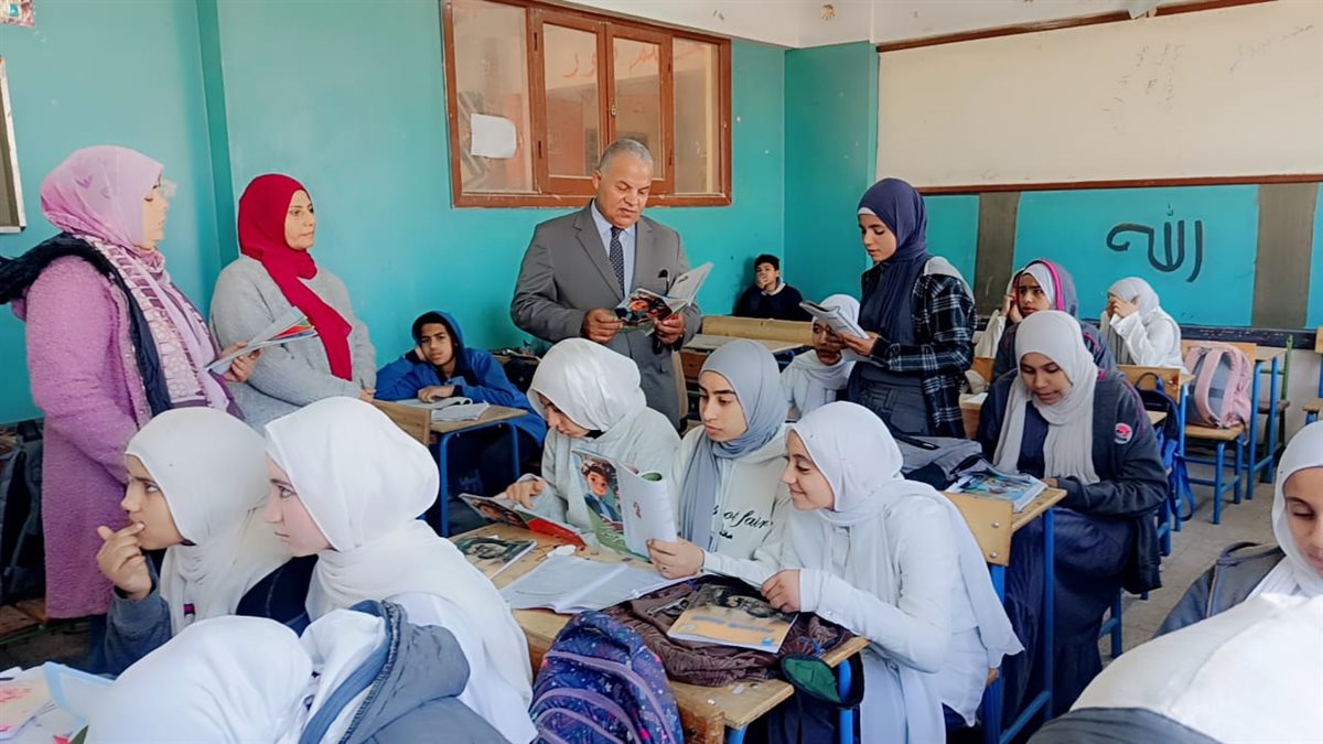 قبيصي في جولة مفاجئة لمتابعة انضباط وانتظام العملية التعليمية بمدارس شرق الفيوم