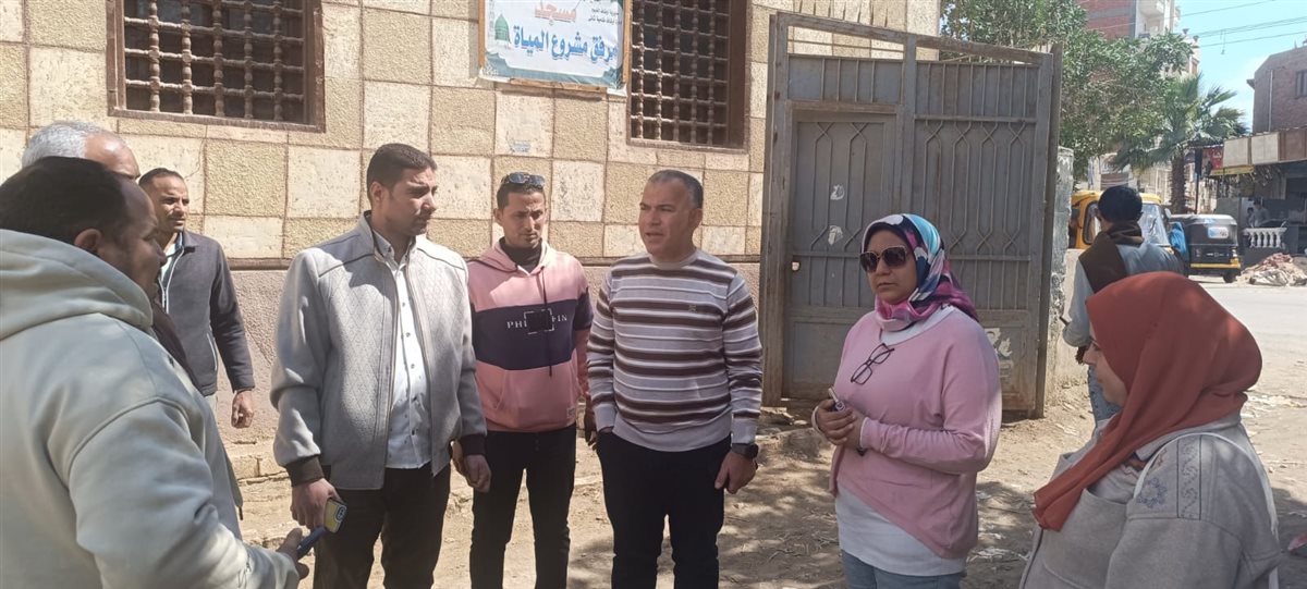رئيس مياه الفيوم يتابع إصلاح خط مياه 400 مم بطامية ويتفقد مركز الصيانة وخدمة العملاء وأعمال الصرف الصحي بالكعابي