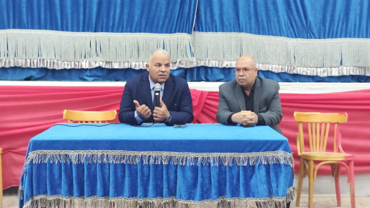قبيصى: يشدد على مديري المدارس الثانوية العامة متابعة التقييمات وتفعيل المشاركة المجتمعية . انضباط حاسم بمدارس الثانوي بالفيوم