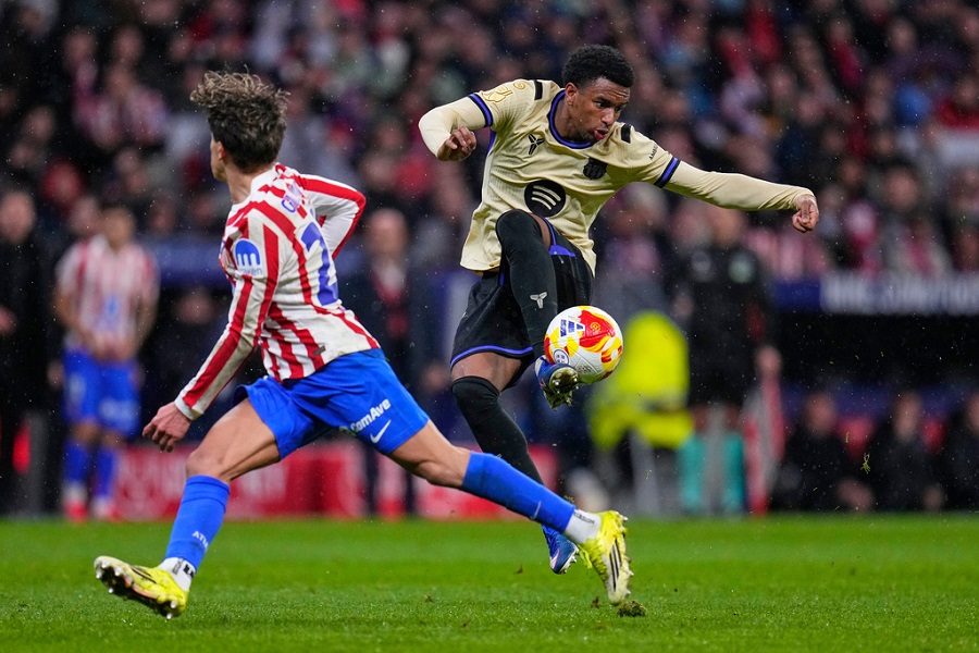 <strong>موعد مباراة برشلونة وأتلتيكو مدريد</strong>