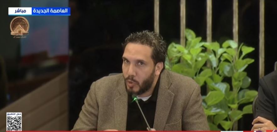 مصطفى يسري