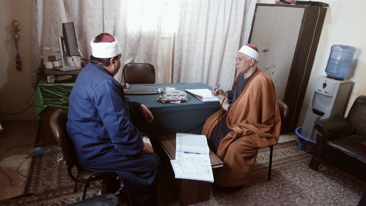 مديرأوقاف الفيوم يتفقد الإدارات استعدادًا للعشر الأواخر من رمضان ويؤكد الانضباط الإداري