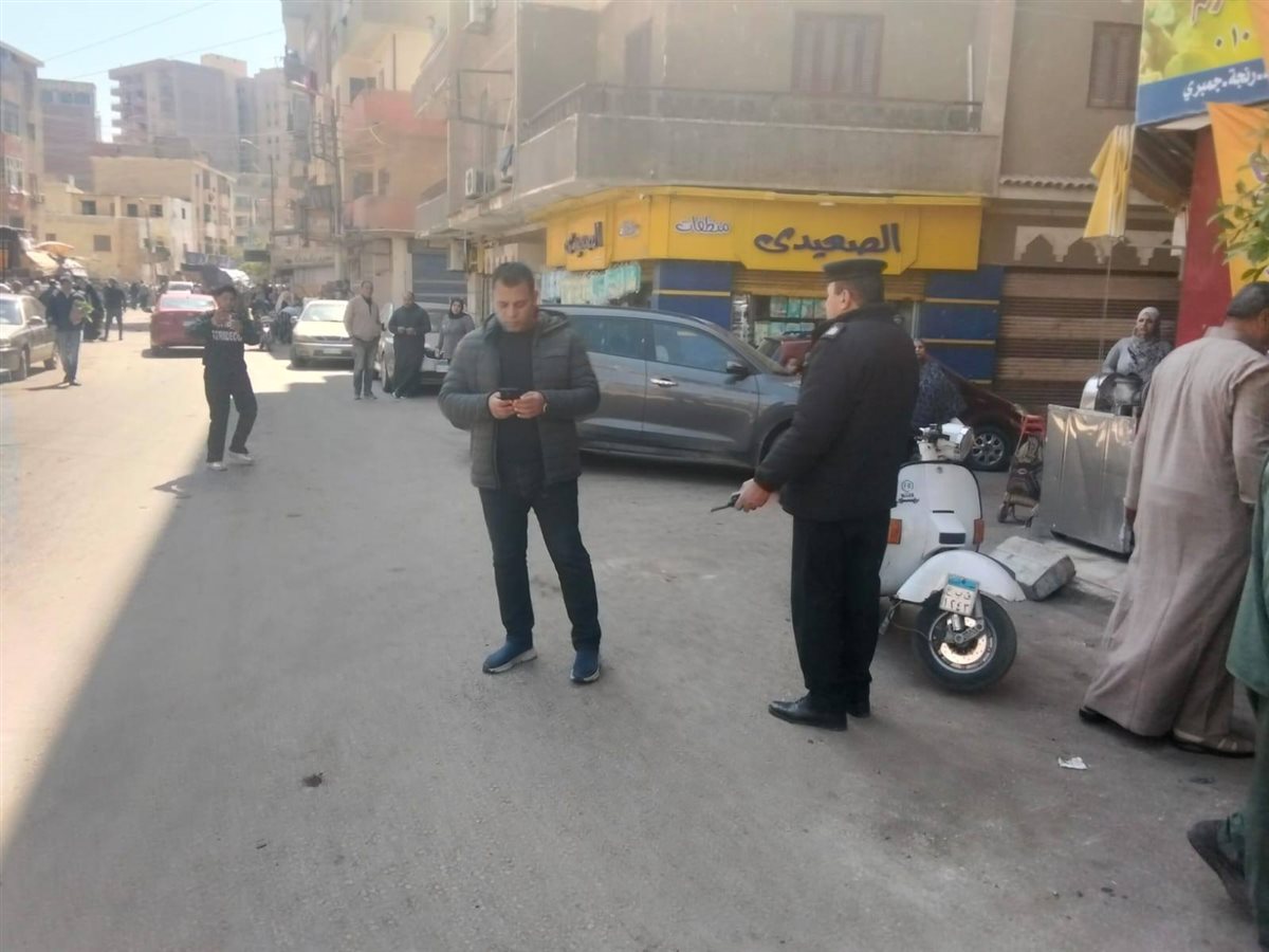 حملات موسعة لرفع الإشغالات بحي جنوب وغرب والوحدة المحلية بدسيا