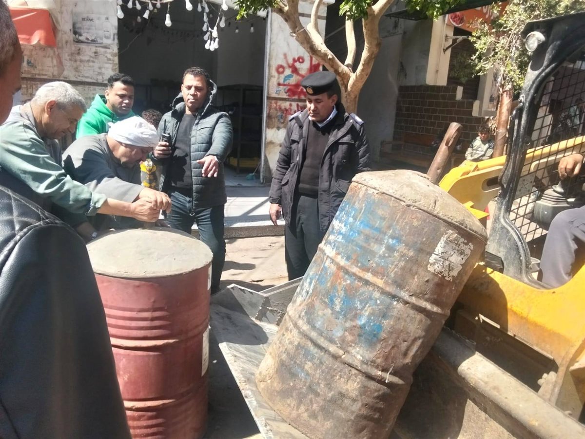 حملات موسعة لرفع الإشغالات بحي جنوب وغرب والوحدة المحلية بدسيا