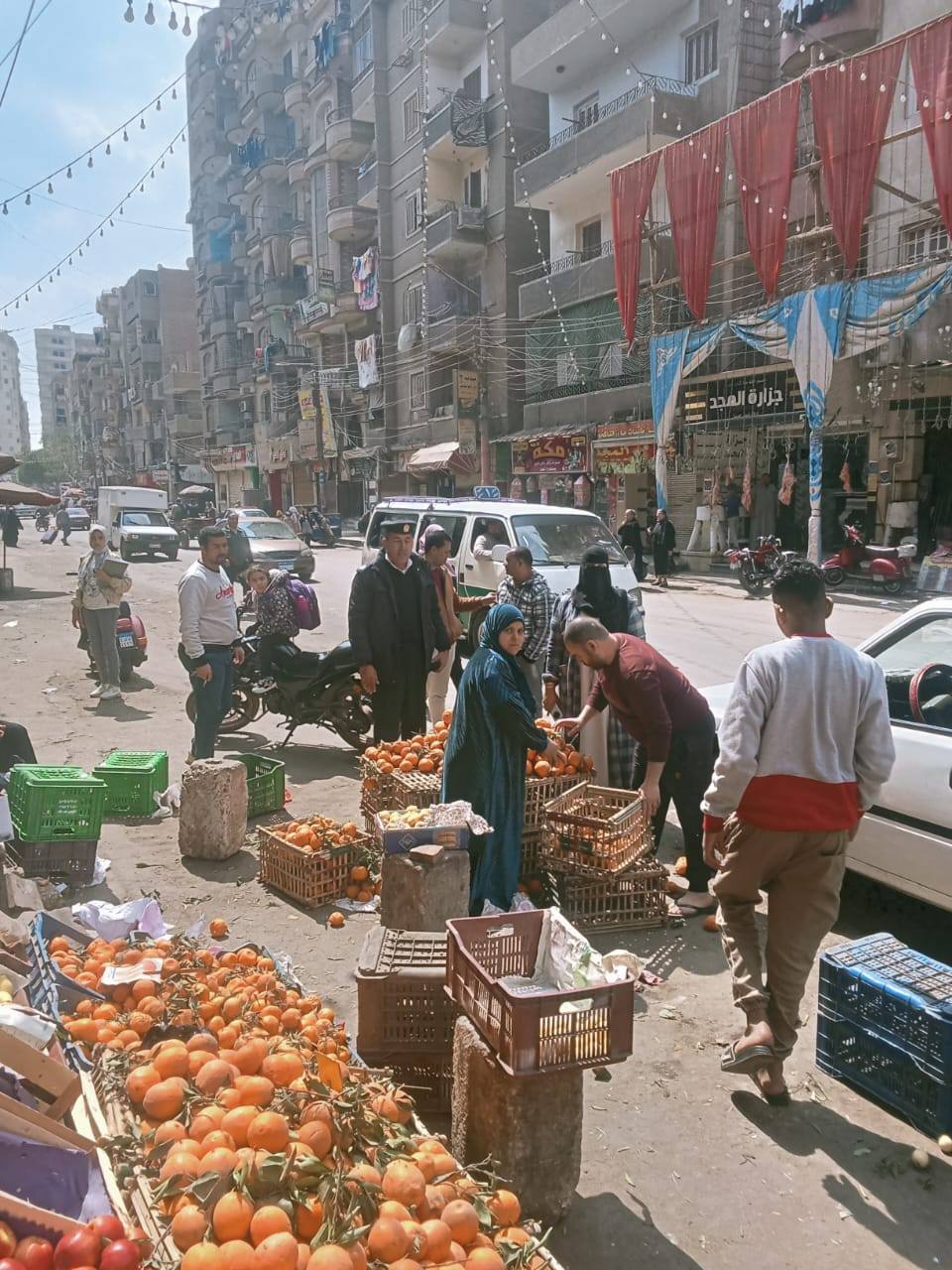حملات موسعة لرفع الإشغالات بحي جنوب وغرب والوحدة المحلية بدسيا