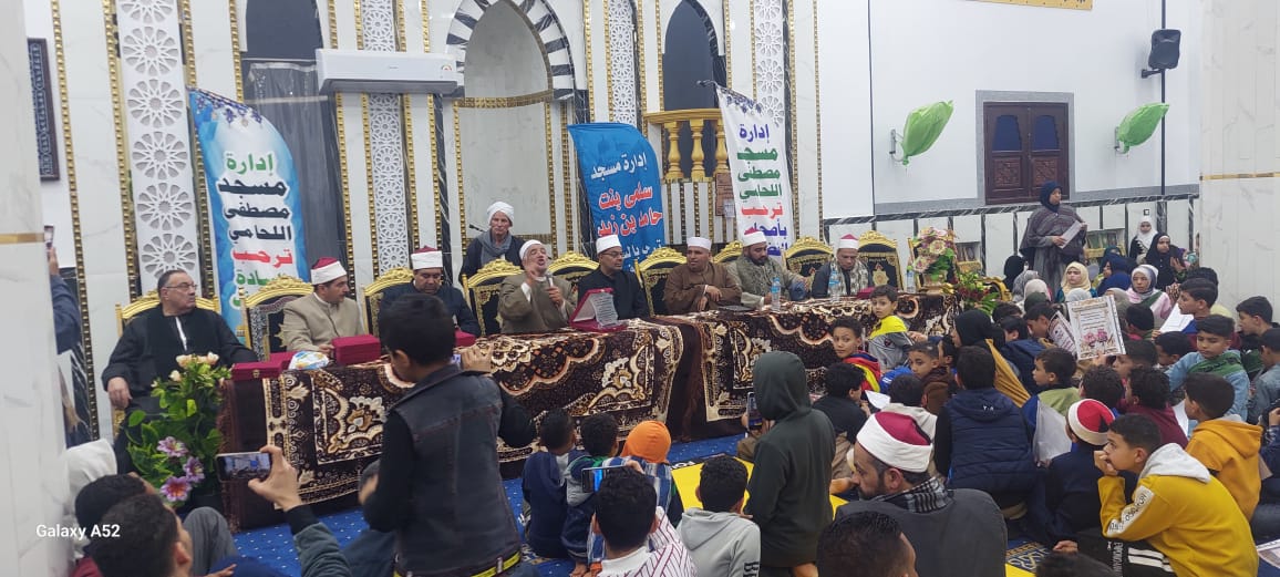 مدير أوقاف الفيوم يشهد احتفالية تكريم حفظة القرآن الكريم بمسجد مصطفى اللحامي