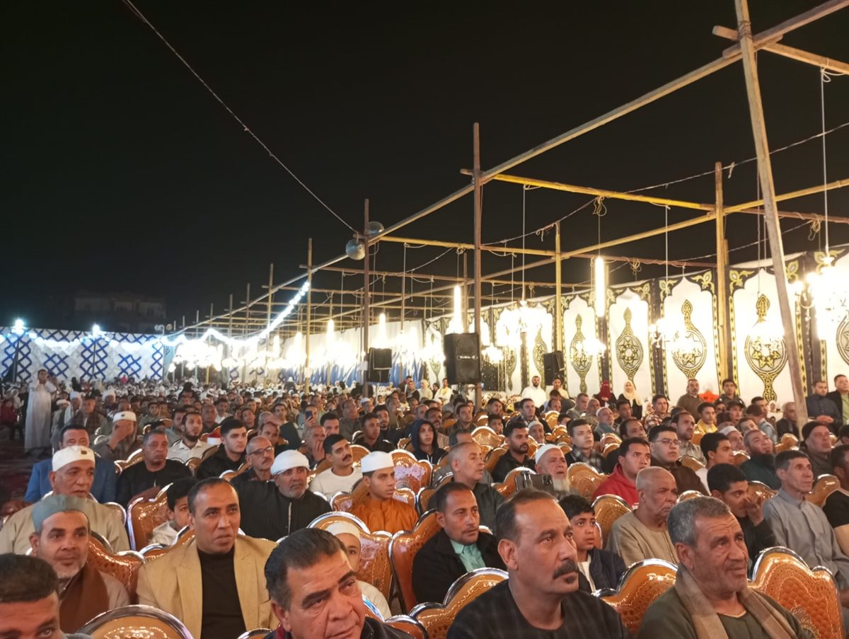 حفل قرآني مهيب بمركز سنهور القبلية بالفيوم لتكريم 2000 حافظ وحافظة للقرآن الكريم