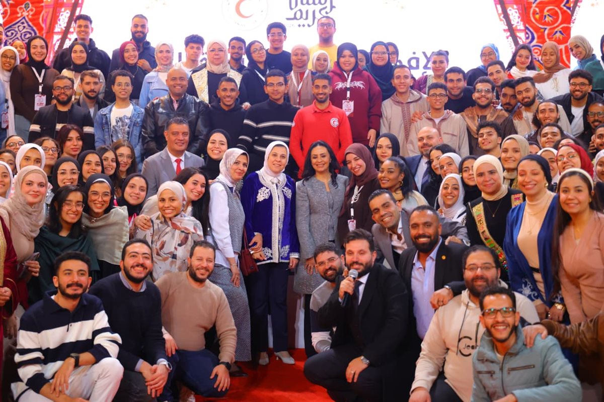 جانب من حفل الإفطار السنوي لأسرة الهلال الأحمر المصري