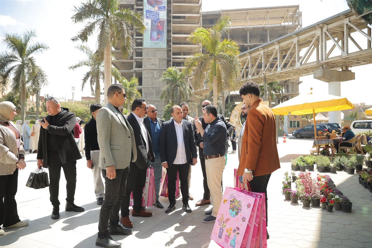 <strong>جانب من زيارة شركة المعز للتطوير العقاري لـ مستشفى 57357&nbsp;</strong>