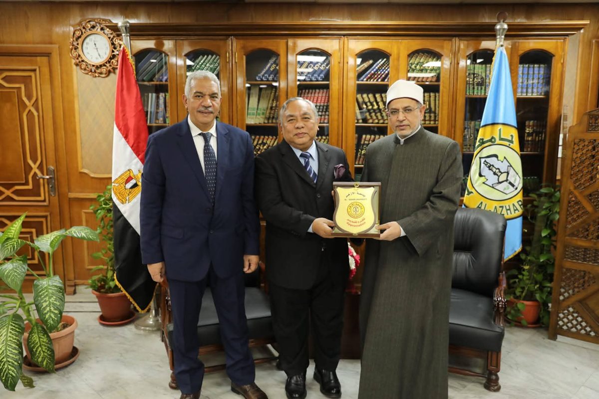 <strong>أفضل شخصية إسلامية لعام 2026</strong>