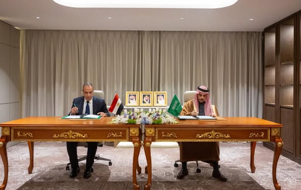 <strong>مصر والسعودية توقعان اتفاقية للإعفاء المتبادل من تأشيرات الإقامة القصيرة لحاملي الجوازات الدبلوماسية والخاصة</strong>