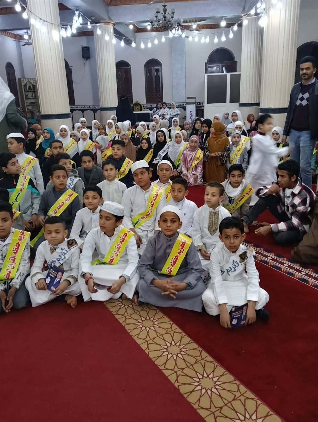 مدير أوقاف الفيوم يشهد حفل تكريم حفظة القرآن الكريم بمسجد الحرمين