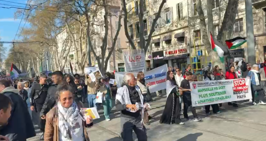 نيوز رووم يرصد الوقفات الاحتجاجية في فرنسا بالصور والفيديو