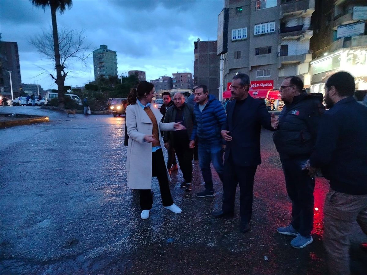 جانب من متابعة شفط مياه الأمطار