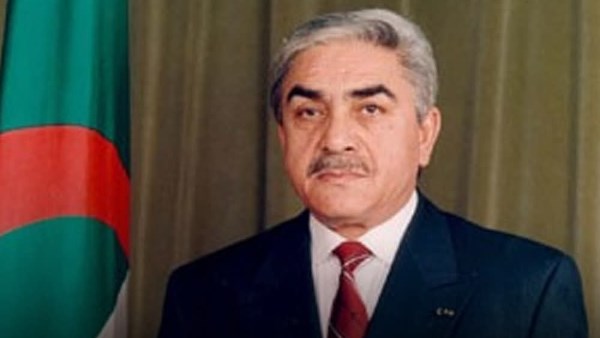 <strong>الرئيس الجزائري السابق اليامين زروال</strong>