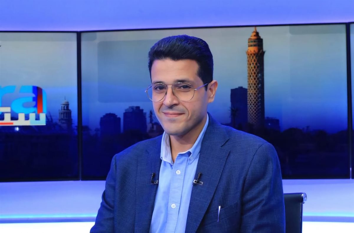 محمد عثمان، الباحث في العلاقات الدولية