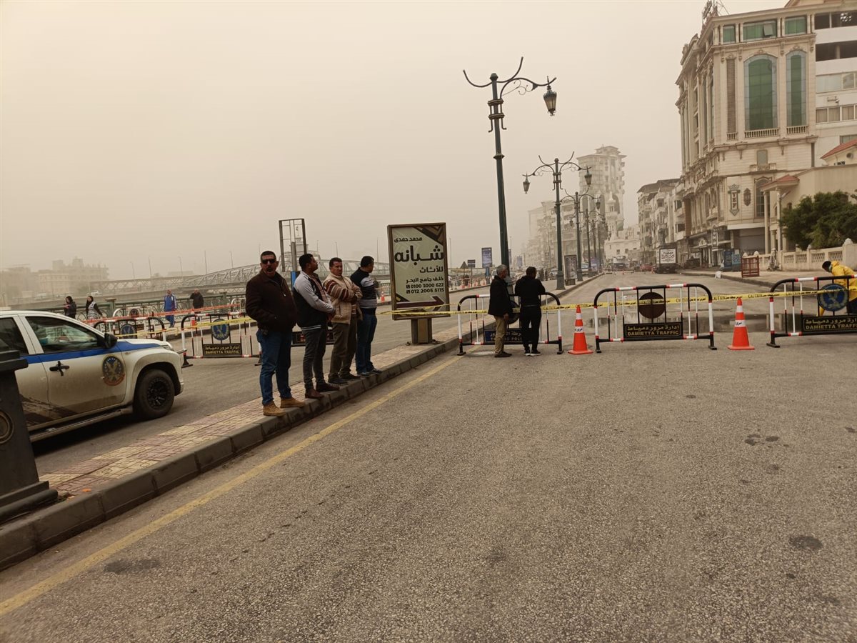 ميل هلال مئذنة مسجد البحر بدمياط