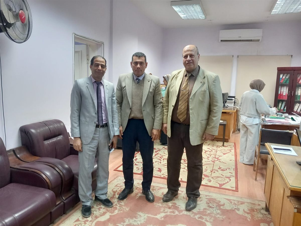 وحدة إدارة الأزمات والكوارث بجامعة الفيوم تنفذ زيارة ميدانية بكلية الأداب&nbsp;