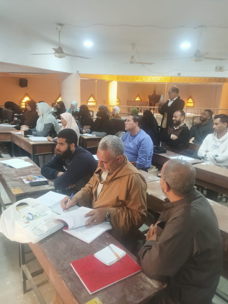 أوقاف الفيوم تواصل فعاليات الدراسة بالمركز الثقافي الإسلامي