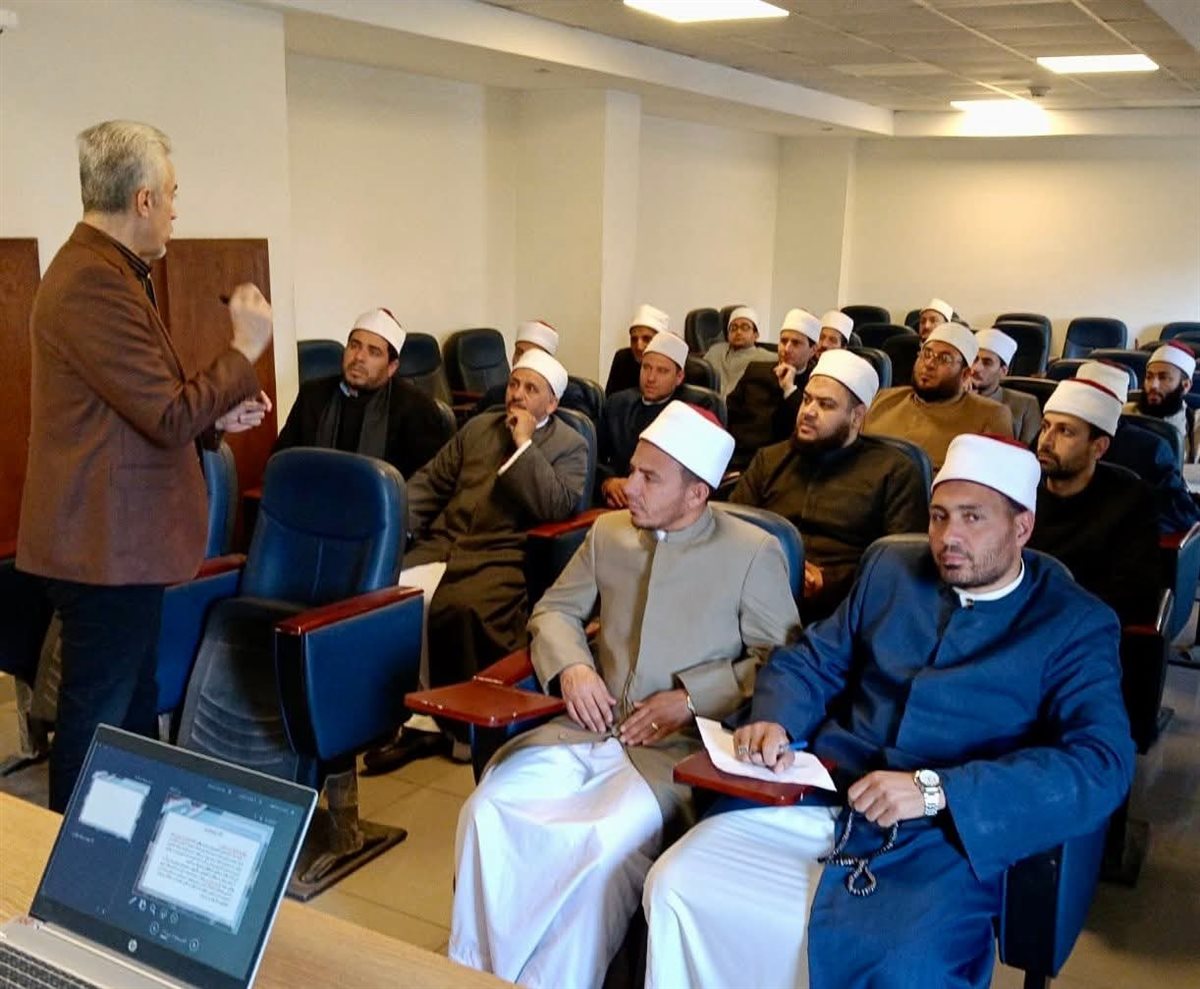 دورة «الفساد الإداري وسبل المكافحة»