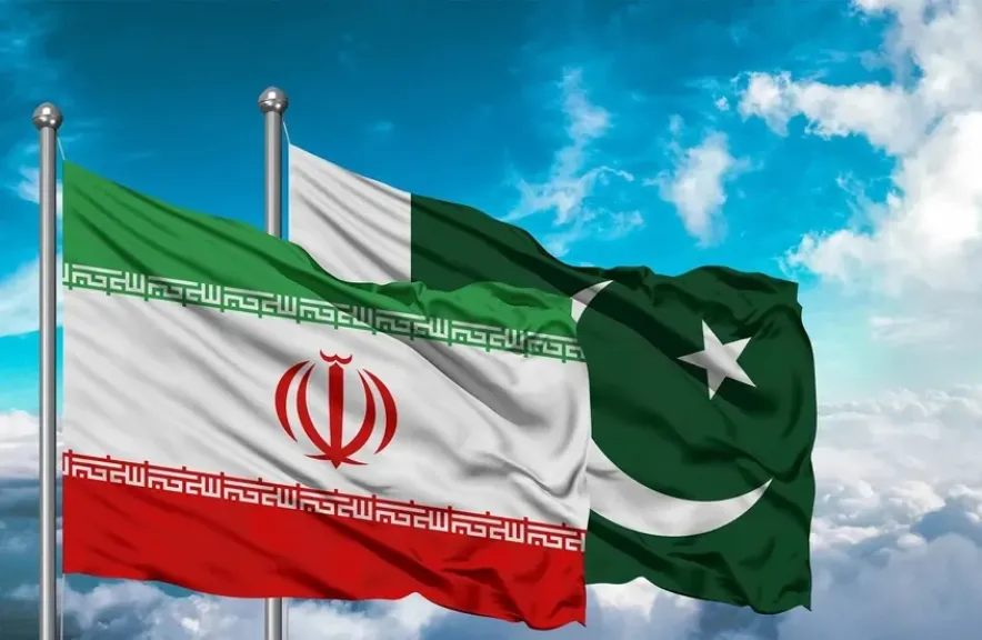 <strong>إيران وباكستان</strong>