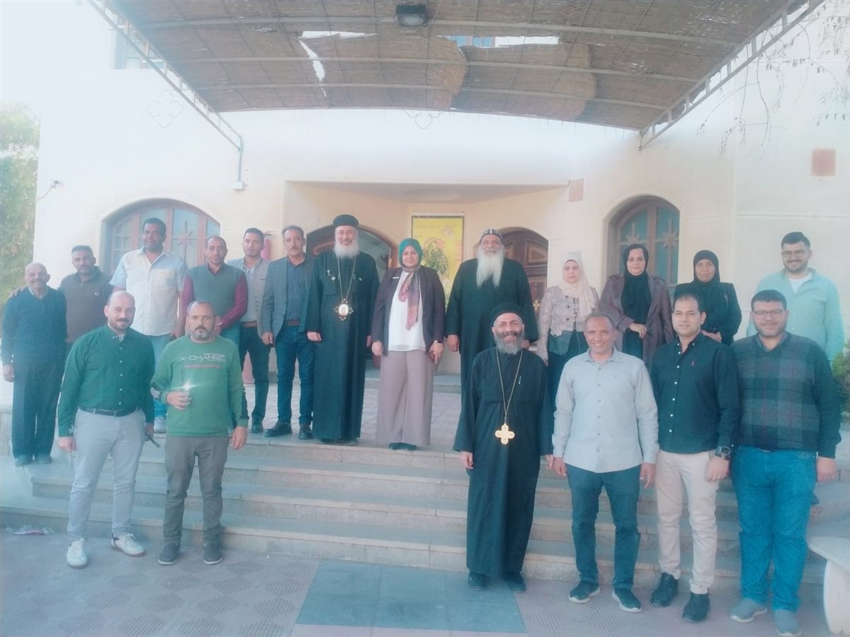 رئيس مركز ابشواى تقدم التهنئة لكنائس ابشواي والسنجأ وطبهار وابوكساه والعجميين&nbsp;<br>&nbsp;