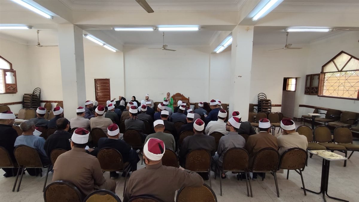 أوقاف الفيوم تطلق دورة للتوعية بالصحة الإنجابية وخطر الزيادة السكانية