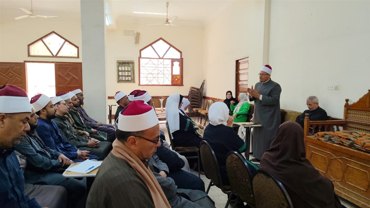 أوقاف الفيوم تطلق دورة للتوعية بالصحة الإنجابية وخطر الزيادة السكانية