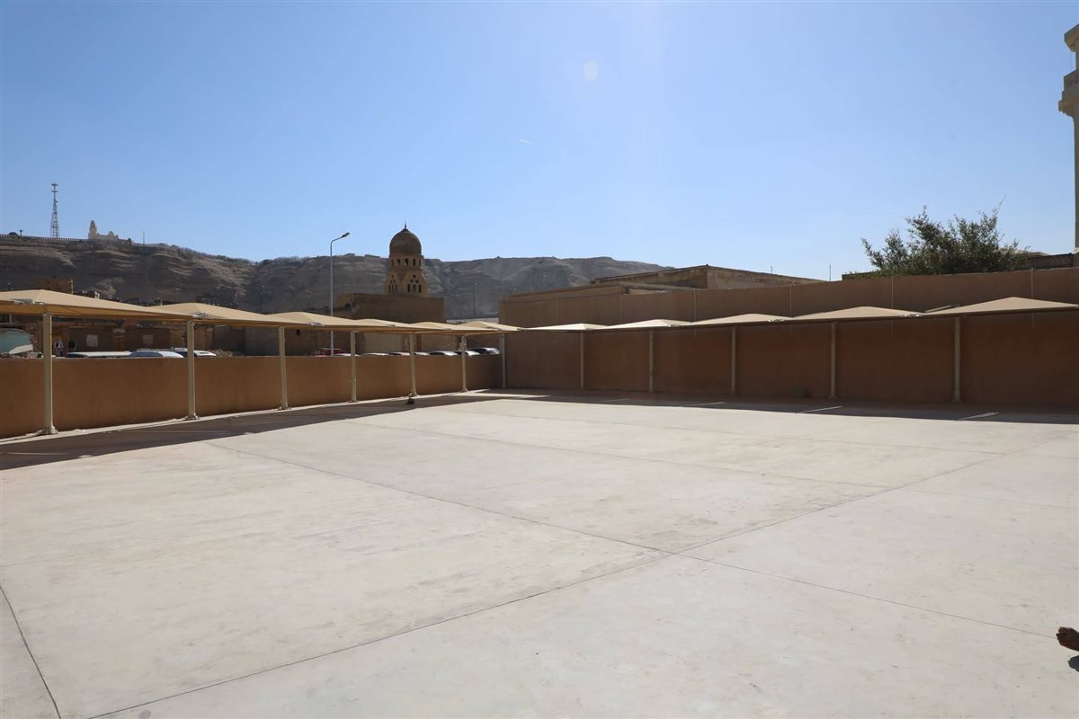 سوق الحمام الجديد بالسيدة عائشة
