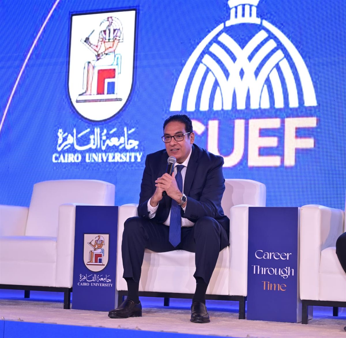 رئيس جامعة القاهرة