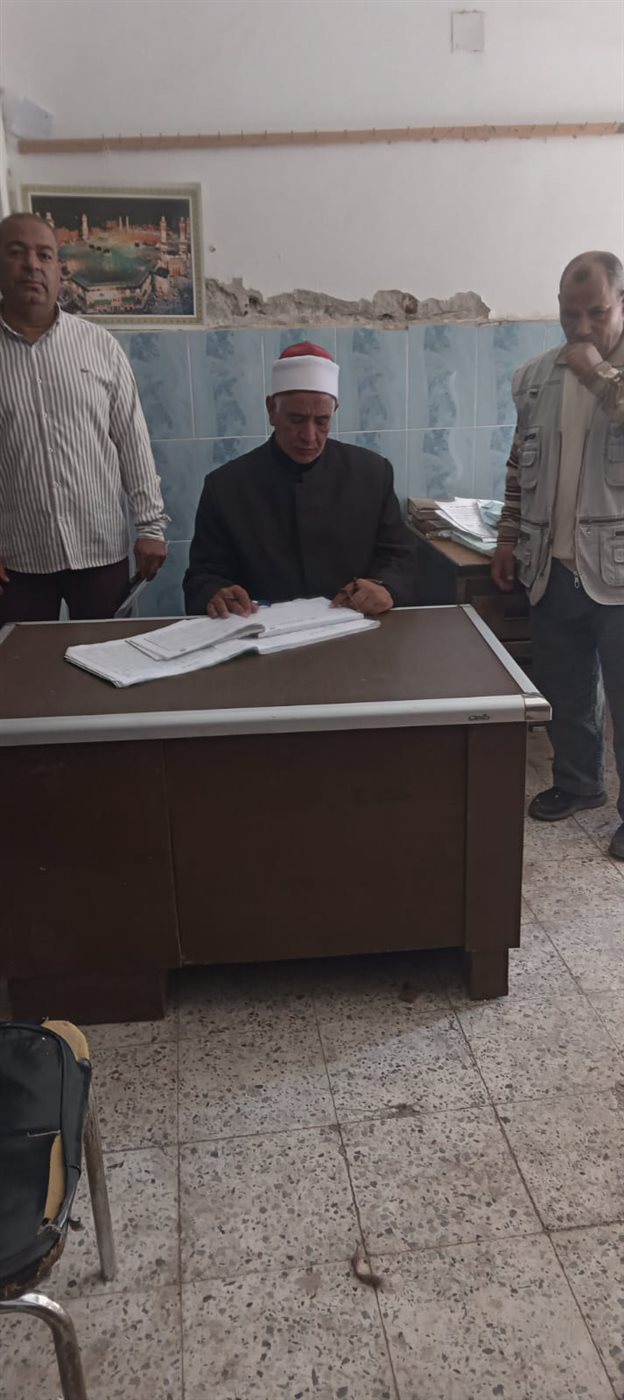 مدير مديرية أوقاف الفيوم يواصل جولاته المرورية على مخازن المديرية