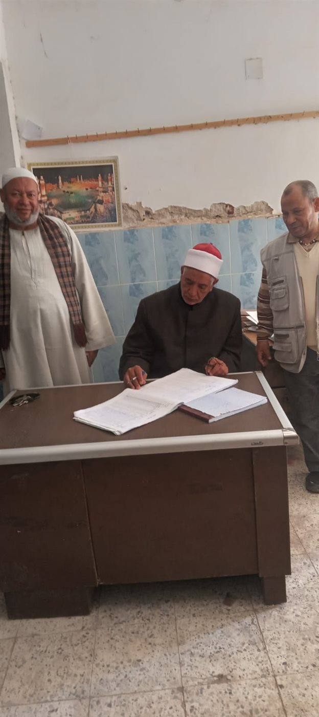 مدير مديرية أوقاف الفيوم يواصل جولاته المرورية على مخازن المديرية