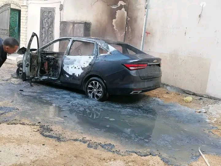 &nbsp;حريق سيارة ملاكي بالعاشر من رمضان