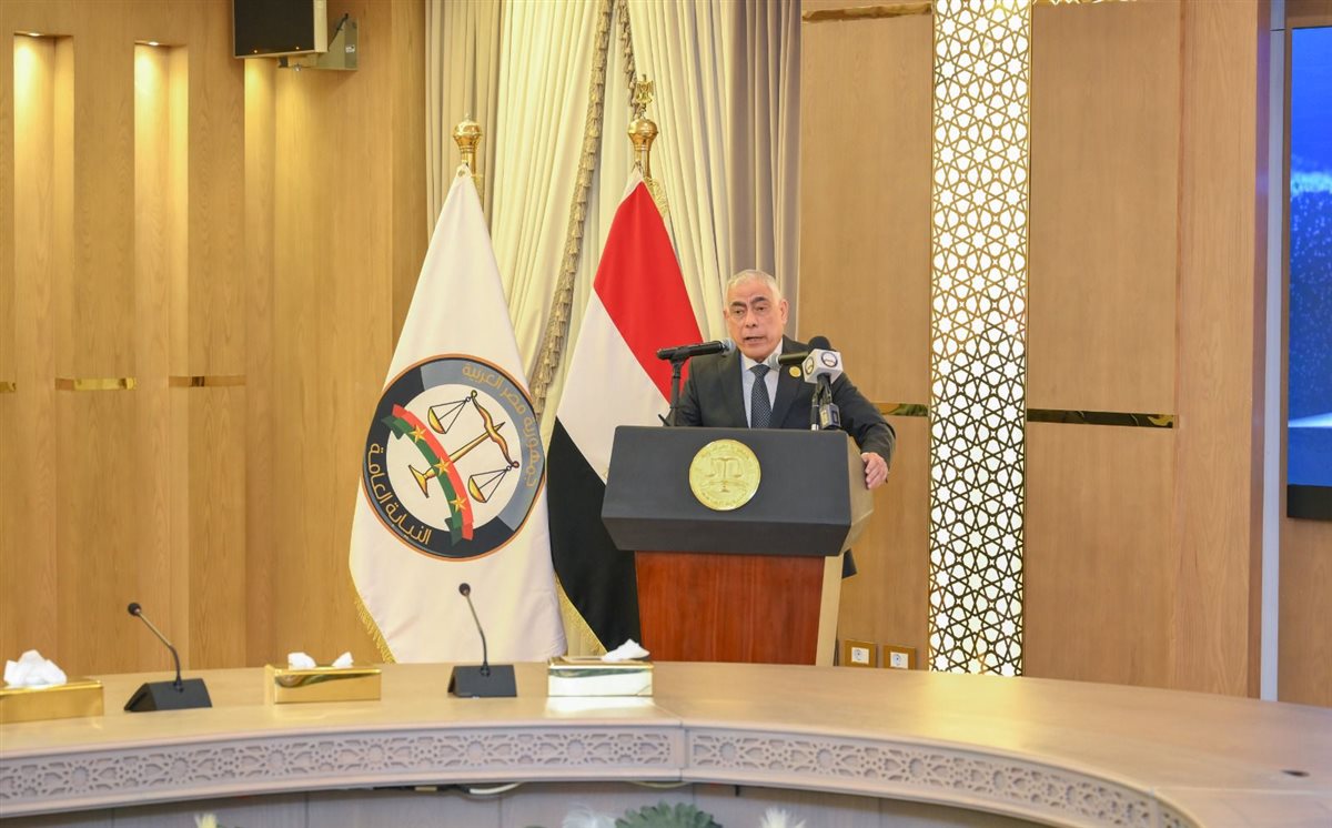 النيابة العامة تُرسخ البعد الاقتصادي لرسالتها القضائية وتُسلم سبائك فضية&nbsp;