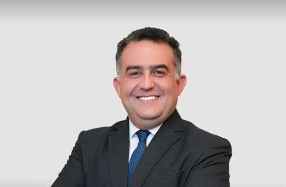 عمر صادق رئيس مجلس إدارة البورصة المصرية