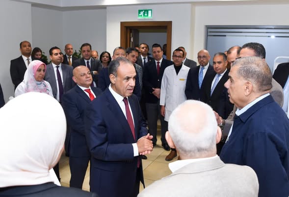 <strong>وزير الخارجية يفتتح حملة للتبرع بالدم بمقر وزارة الخارجية لمستشفى 57357</strong>