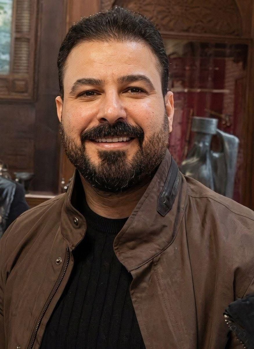 <strong>علي الزيدي</strong>
