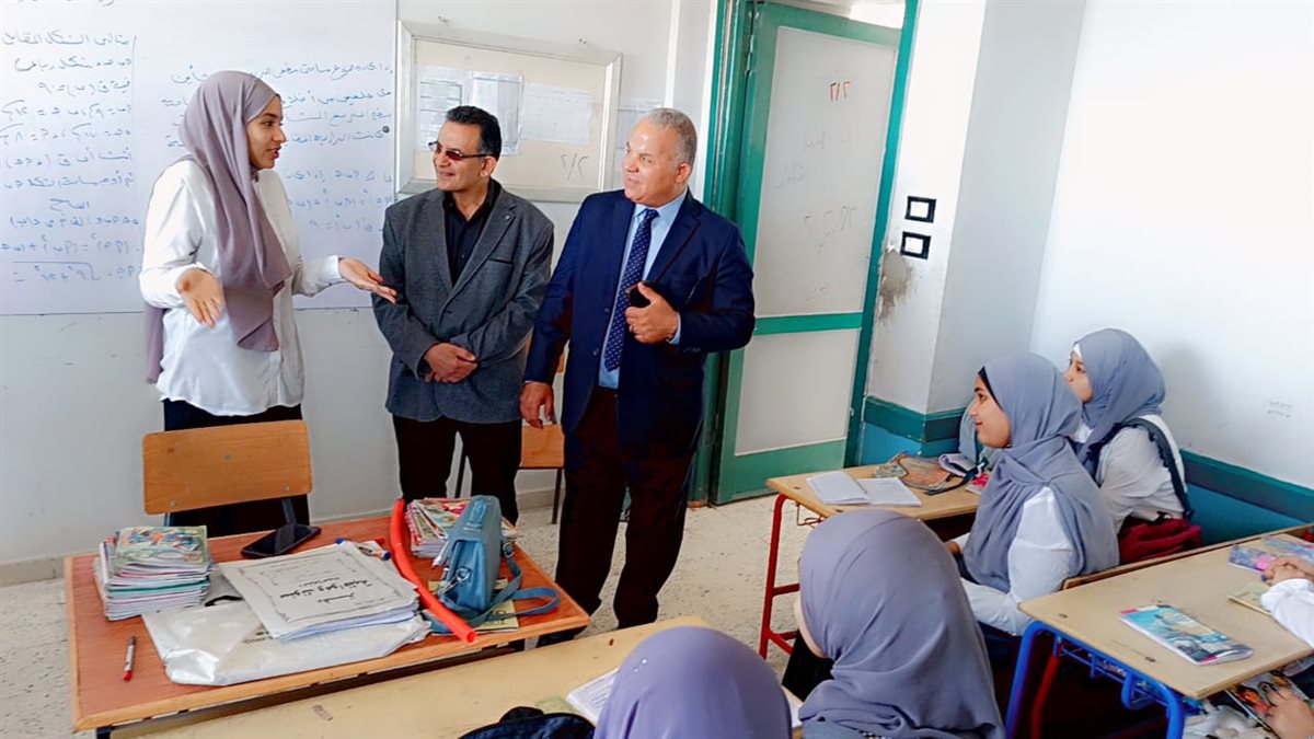 جولة ميدانية لوكيل تعليم الفيوم بمدارس إدارة طامية لمتابعة سير انضباط العملية