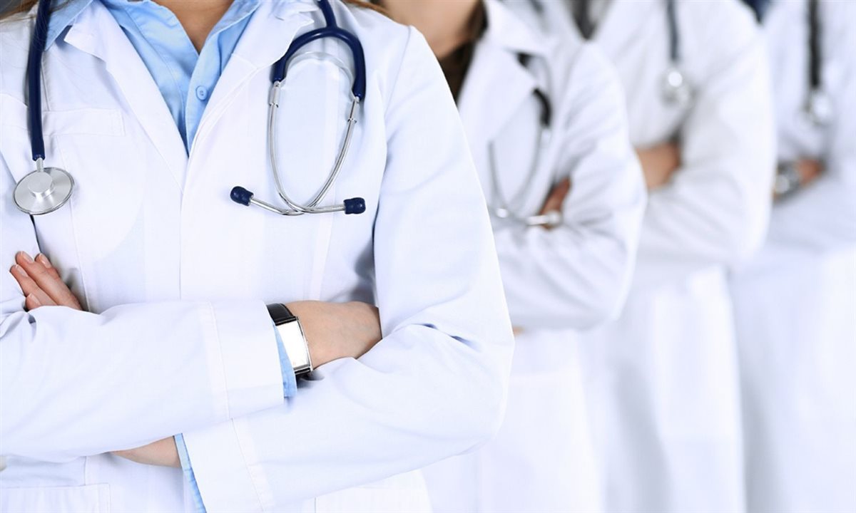 هجرة الأطباء والتمريض