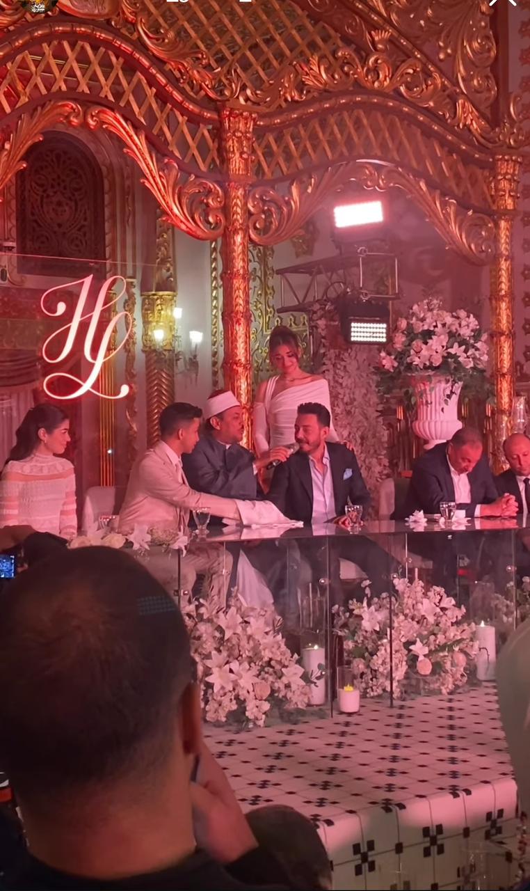 عقد قران ليلى أحمد زاهر وهشام جمال