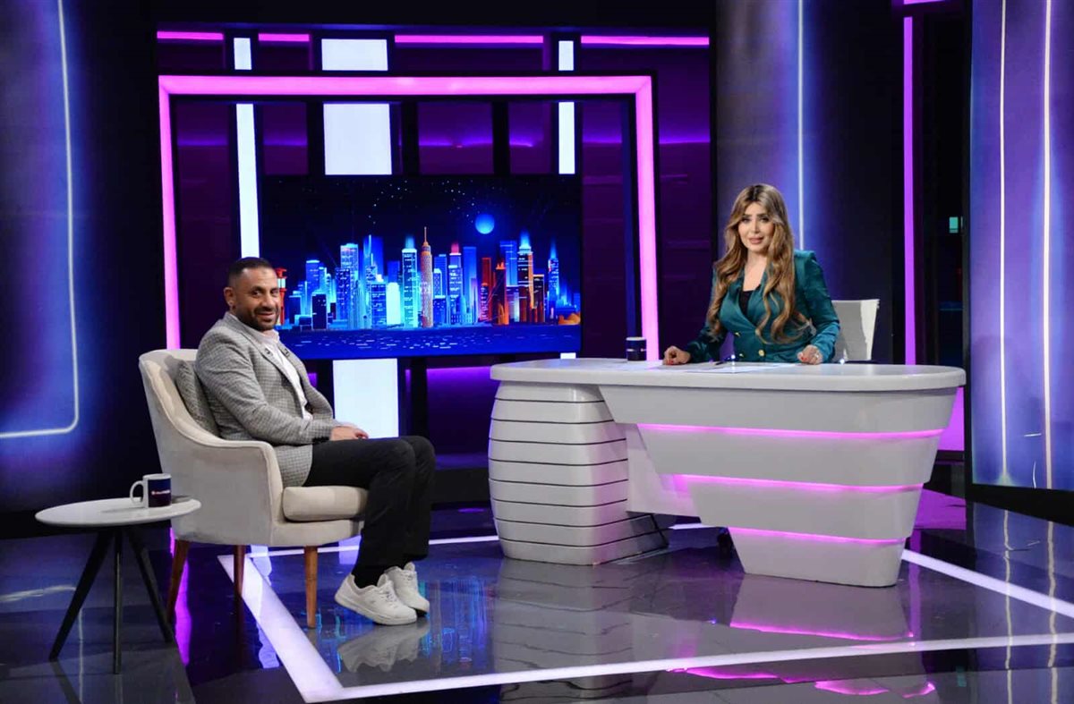 <strong>برنامج بالخط العريض</strong>