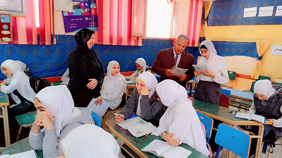 جولة ميدانية لمتابعة انضباط العملية التعليمية بمدارس غرب وشرق الفيوم