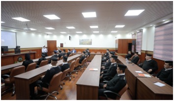 جانب من الدورة بأكاديمة الشرطة