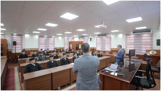 جانب من الدورة بأكاديمة الشرطة