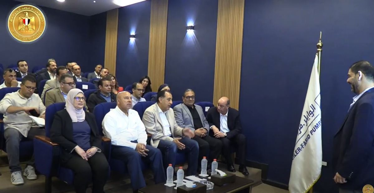 <strong>جولة رئيس الوزراء </strong>