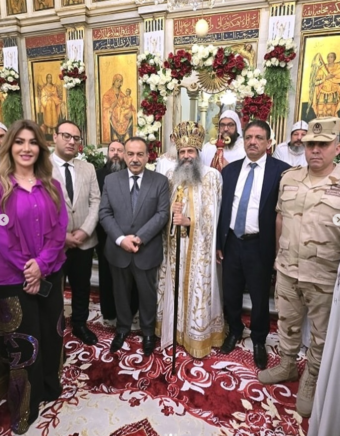 لقاء سويدان تشارك الأقباط الاحتفال بعيد القيامة المجيد من داخل دير المحرق