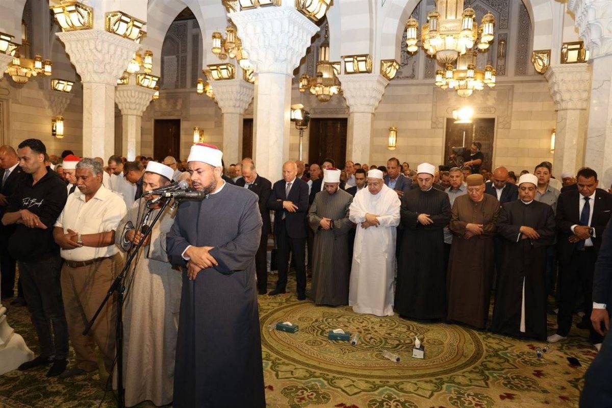إمام مسجد السيدة نفيسة
